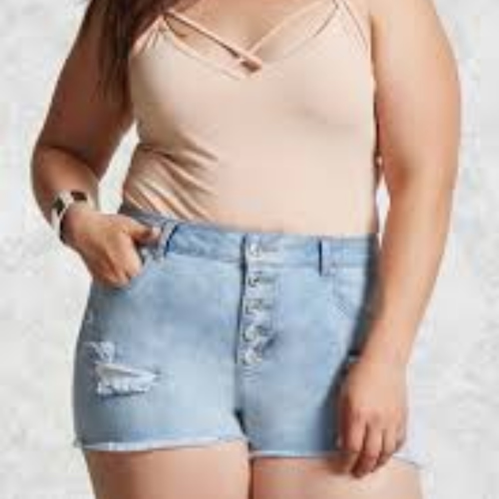 Nwot forever 21 plus size short